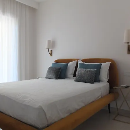 F&m House Sorrent