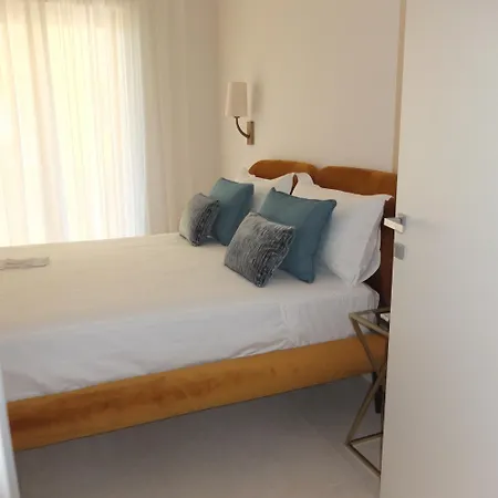 F&m House * Сорренто