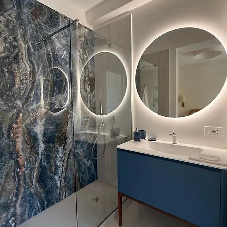 Апартаменти F&m House